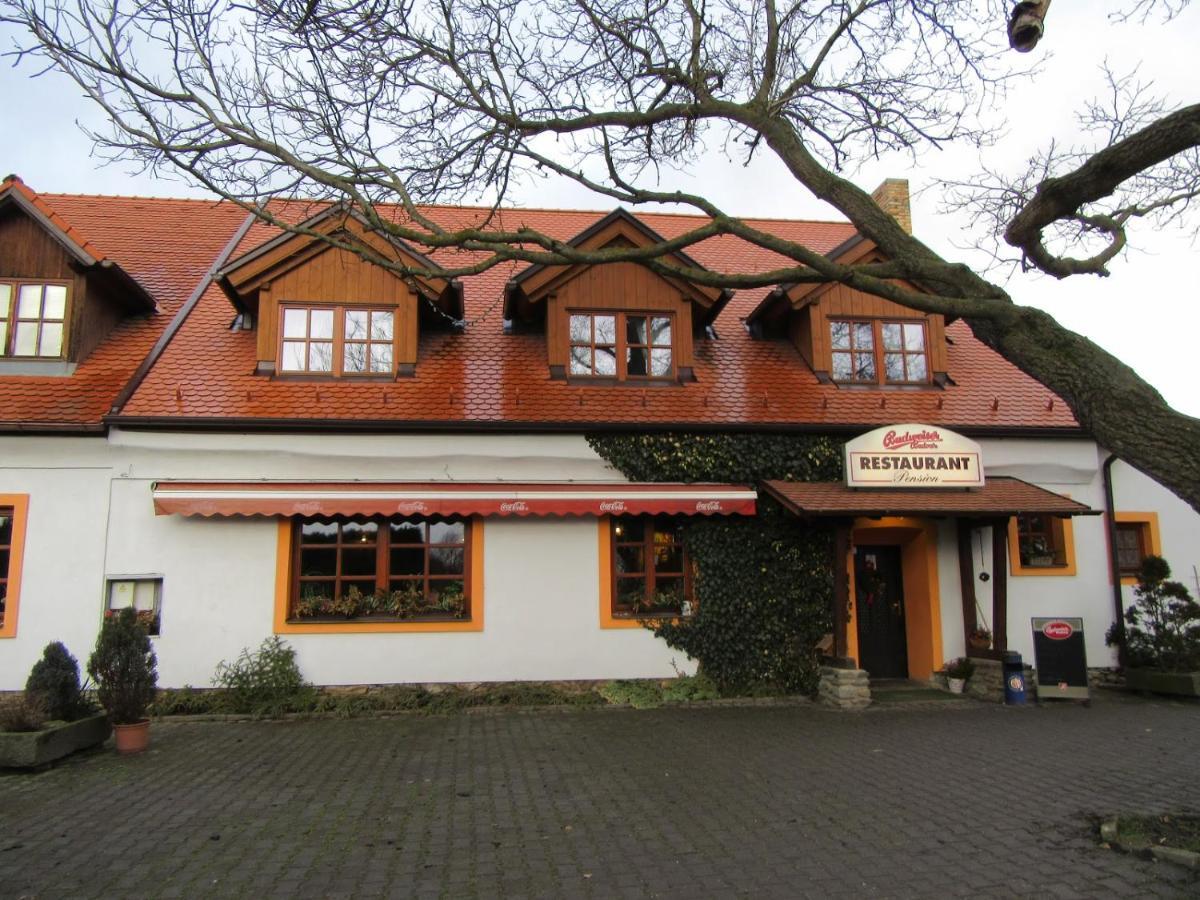 Pension&Restaurant U Koňské dráhy Holkov Velešín Bagian luar foto